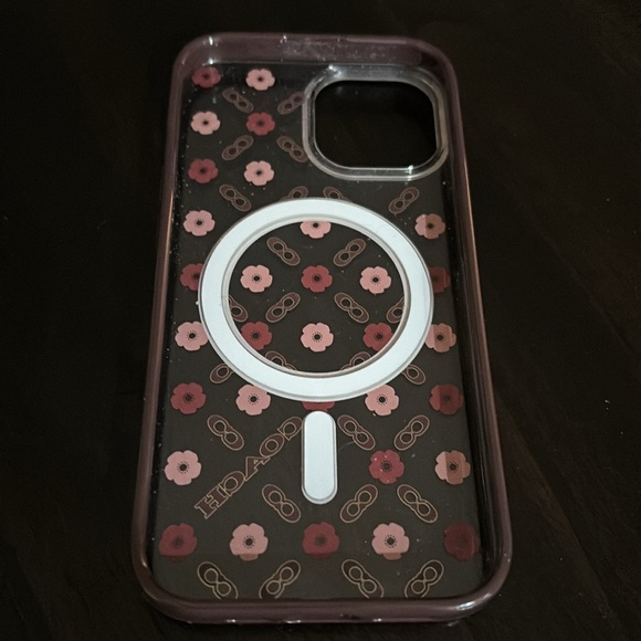 Coach IPhone 15/14/13 case - Picture 2 of 3